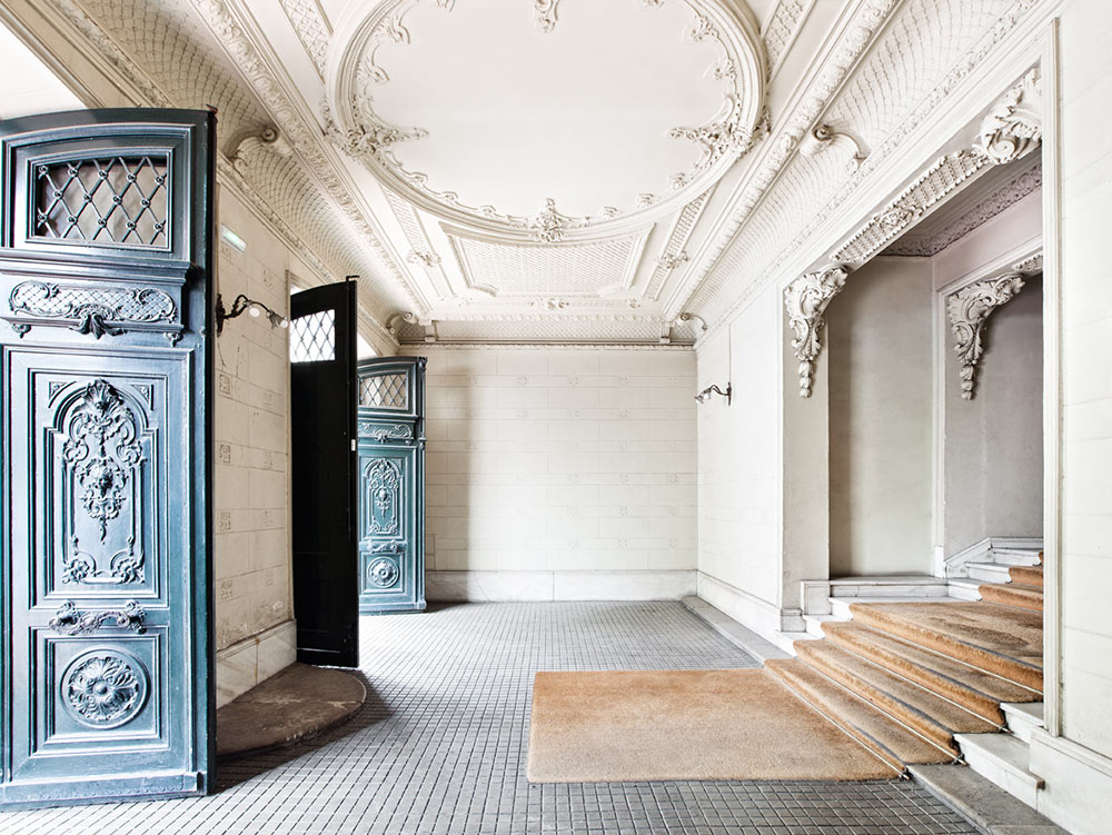 Hall de entrada del edificio Velázquez 21